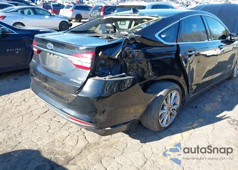 2017 Ford Fusion Hybrid Se z USA, uszkodzony, nr VIN 3FA6P0LU9HR159881